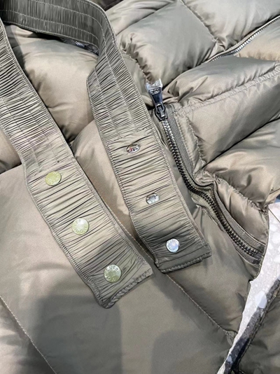 ハイクオリティダウンジャケット細部ディテール